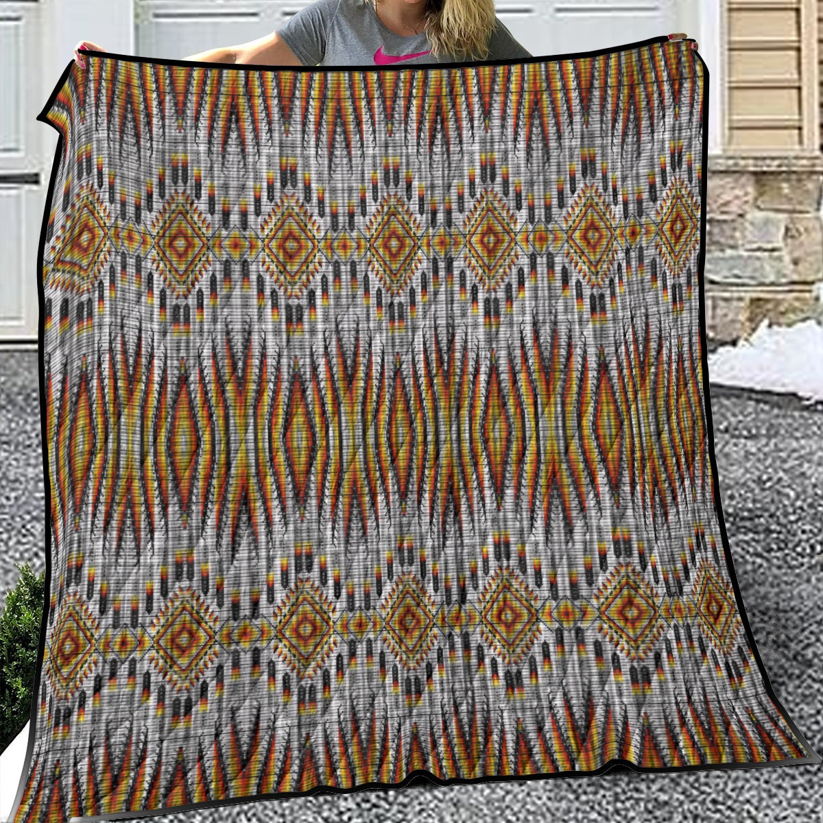 Fire Feather White Lightweight Quilt by 49 Dzine