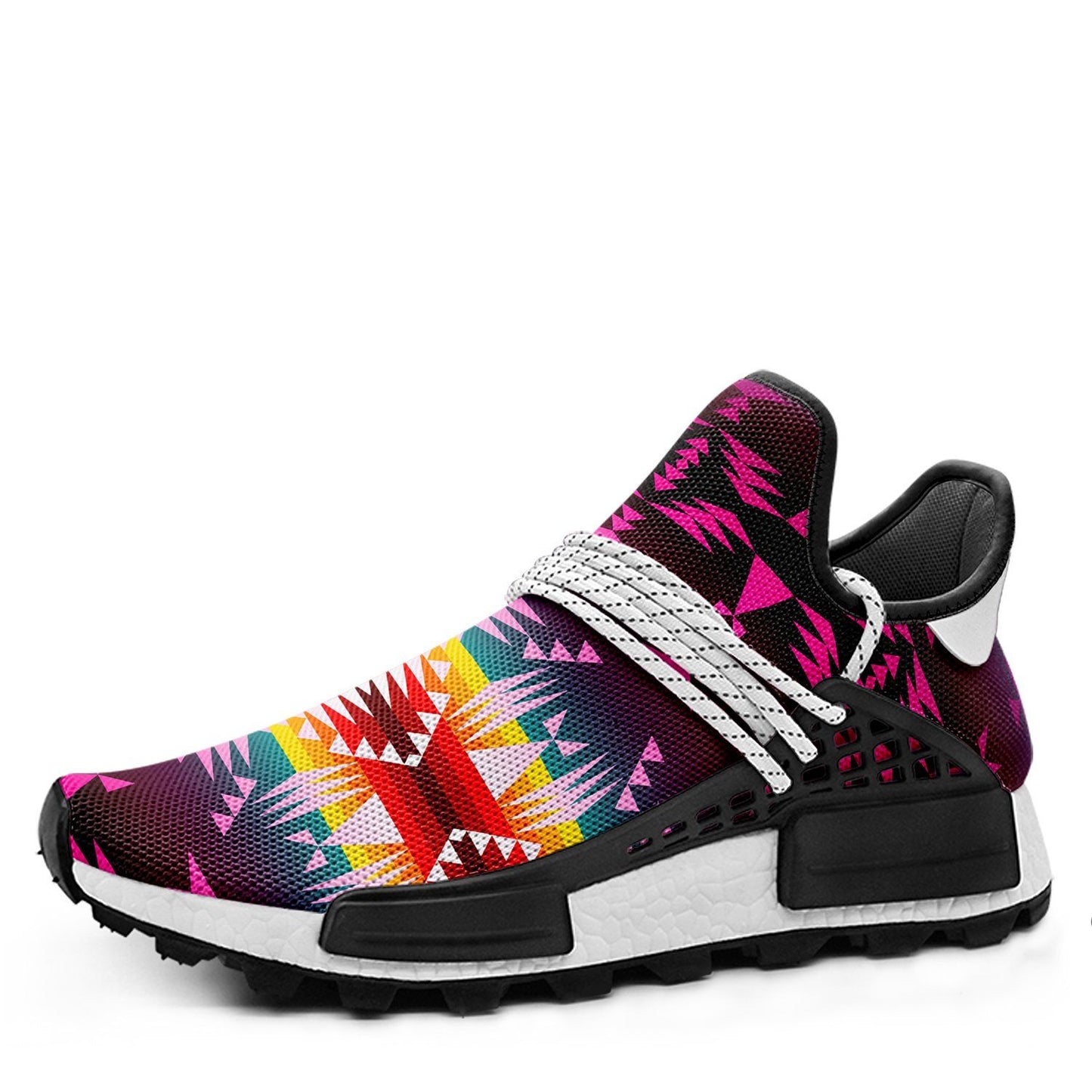 Between the Mountains Okaki