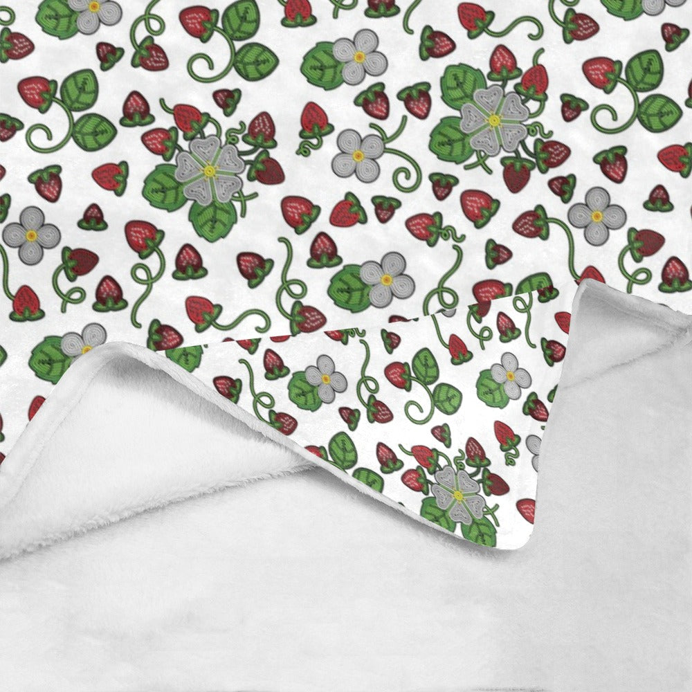 Strawberry Dreams White X-Large Micro Fleece Blanket