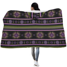 Load image into Gallery viewer, Evening Feather Wheel Hooded Blanket
