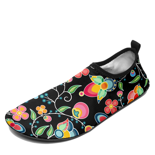 Floral Bounty Black Sockamoccs