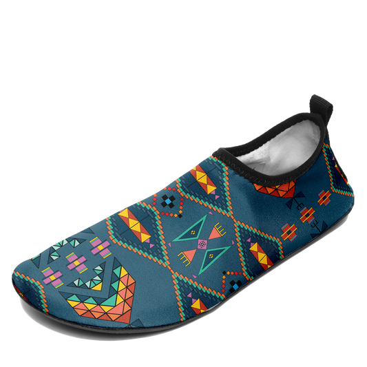 Travois Tipi Deep Lake Kid's Sockamoccs Slip On Shoes