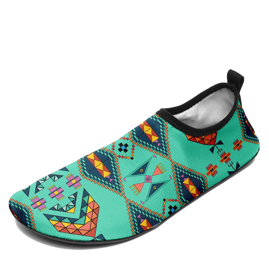 Travois Tipi Smokey Sky Sockamoccs