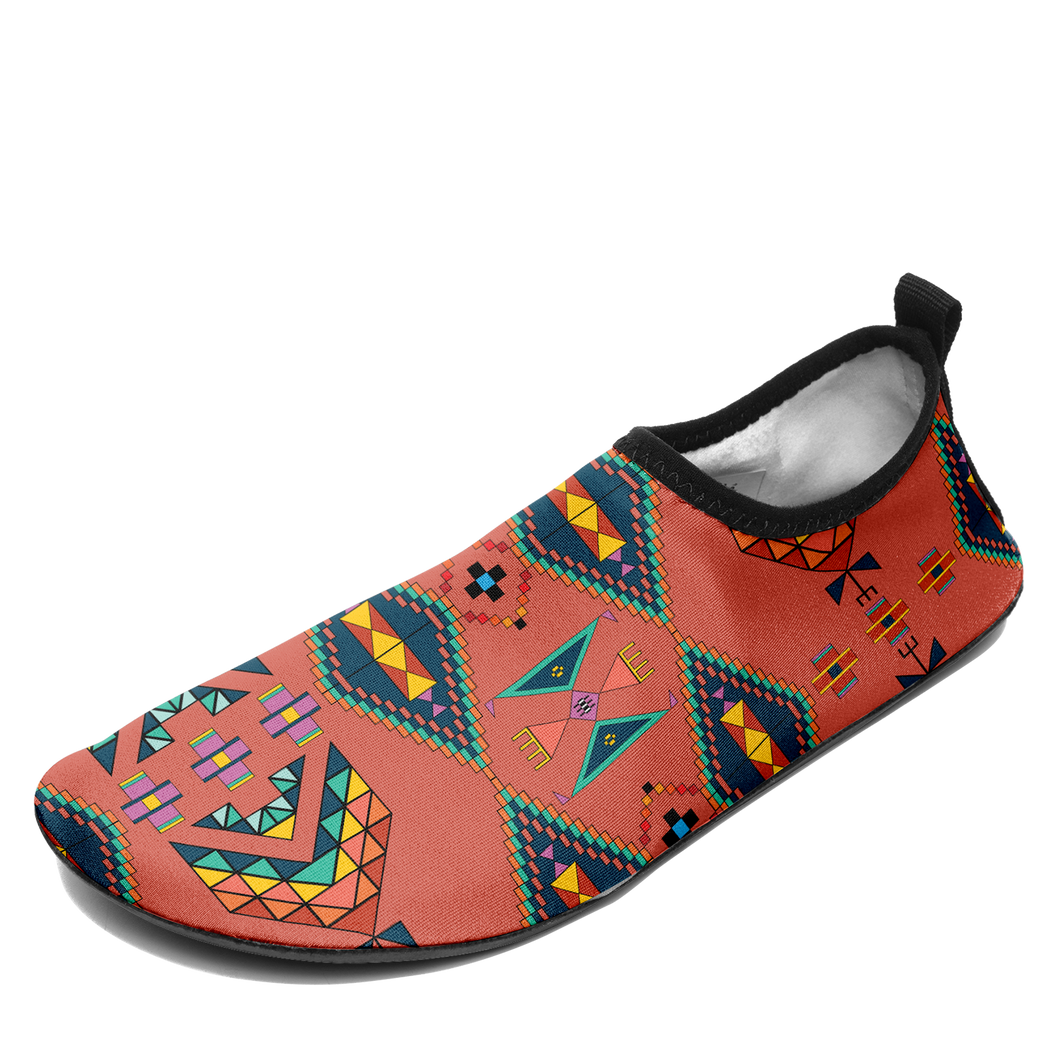 Travois Tipi Canyon Earth Sockamoccs