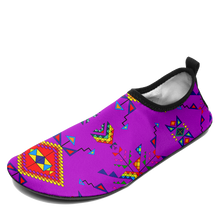 Load image into Gallery viewer, Buffalo Jump Purple Sockamoccs
