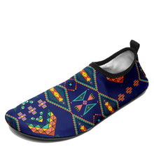 Load image into Gallery viewer, Travois Tipi Blue Sockamoccs
