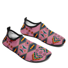 Load image into Gallery viewer, Travois Tipi Dusky Sunset Sockamoccs
