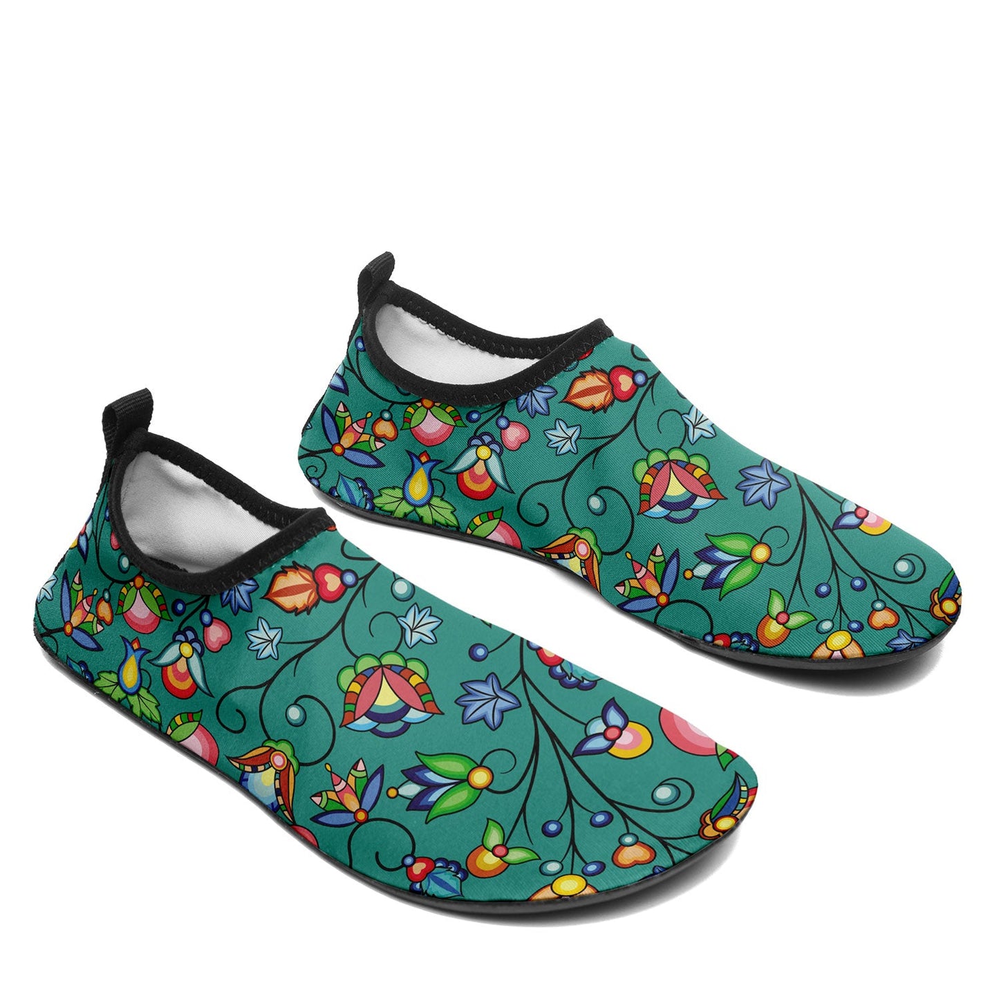 Prairie Plains Spirit Afternoon Sky Kid's Sockamoccs Slip On Shoes