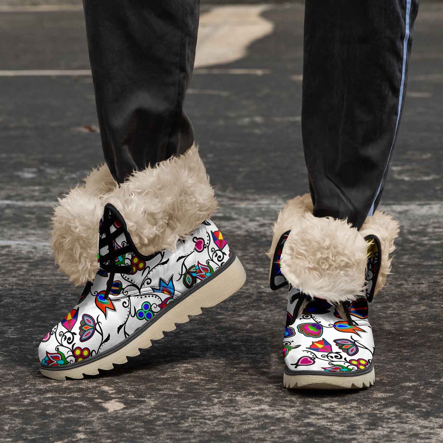 Indigenous Paisley White Polar Winter Boots