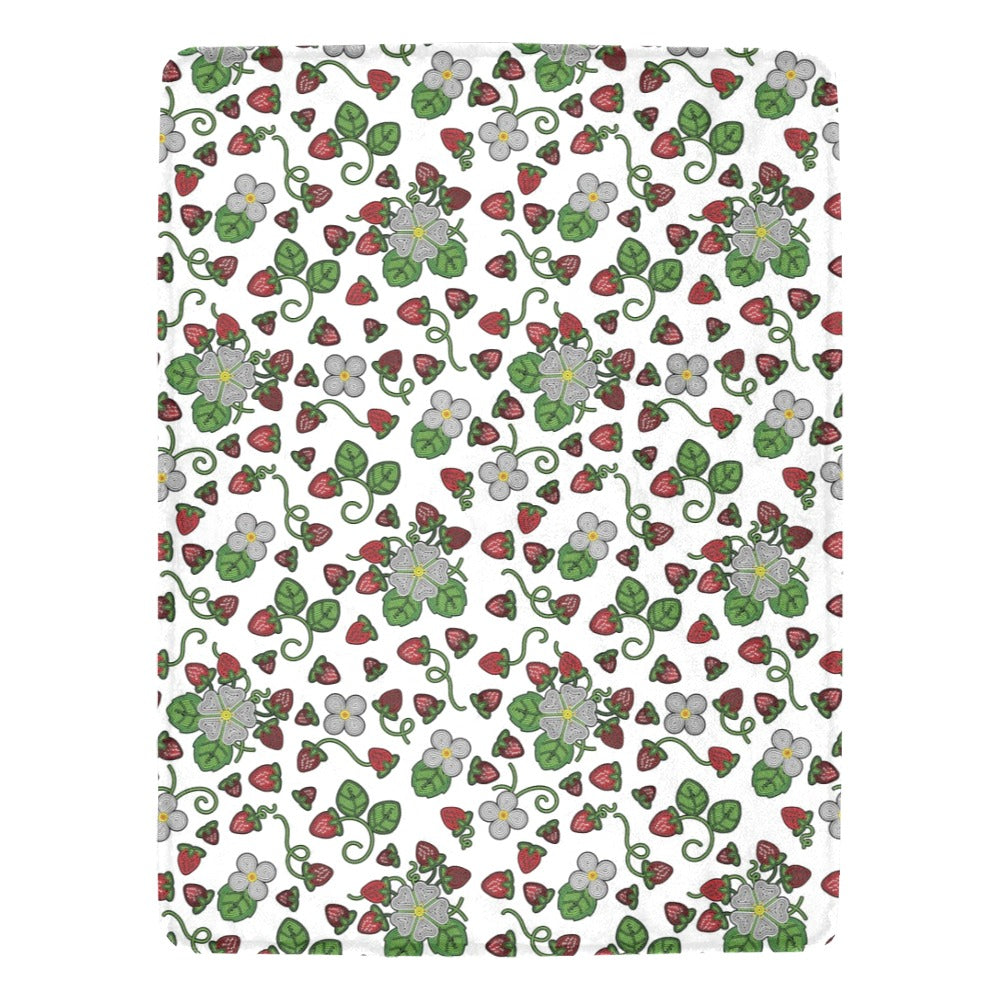 Strawberry Dreams White X-Large Micro Fleece Blanket