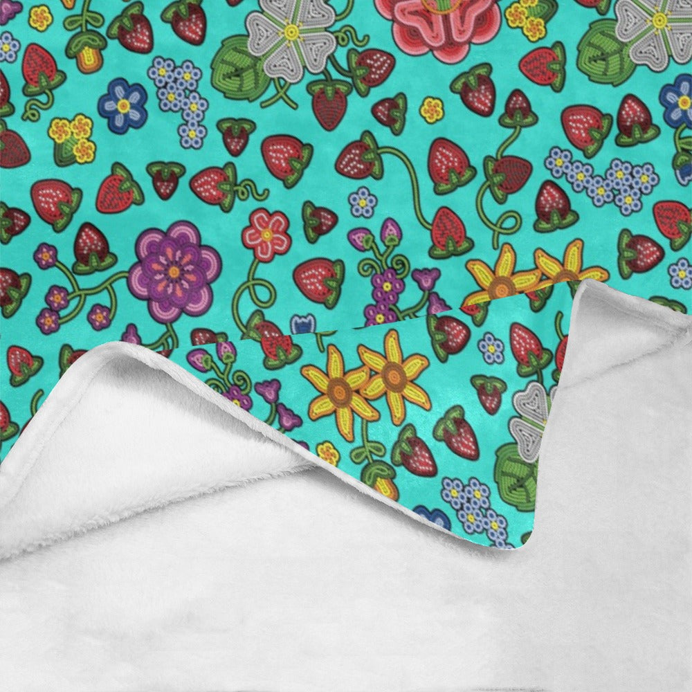 Berry Pop Turquoise Ultra-Soft Micro Fleece Blanket 40"x50"