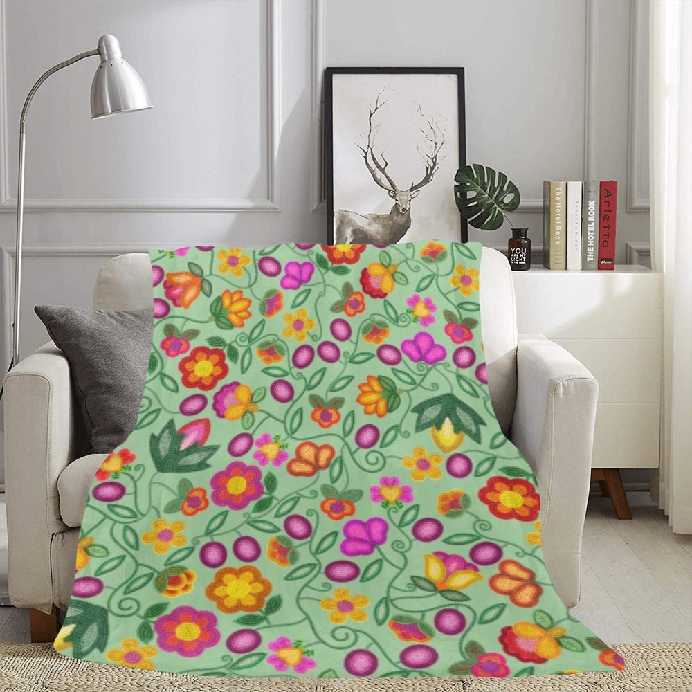 Boreal Bounty Green X-Large Micro Fleece Blanket