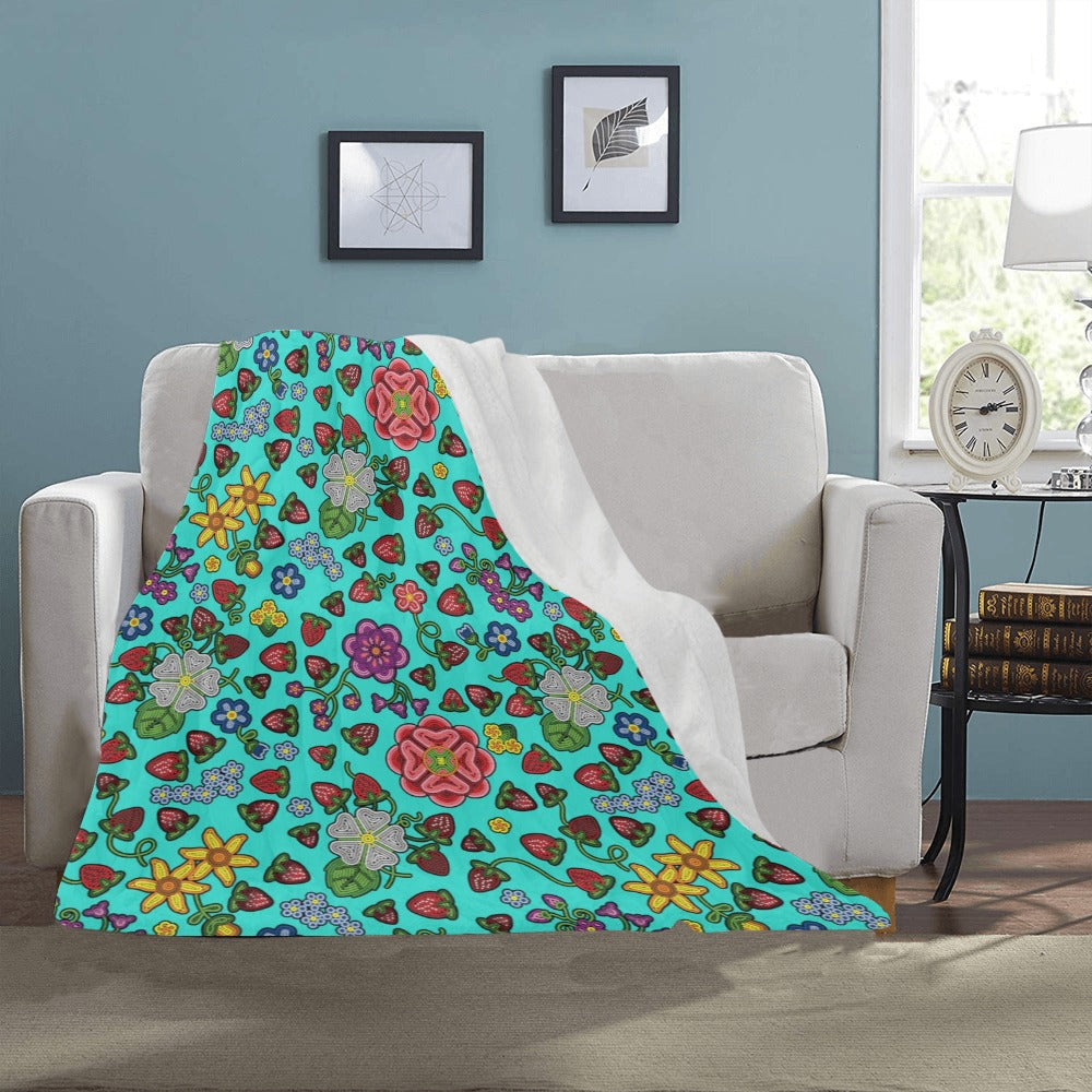 Berry Pop Turquoise Ultra-Soft Micro Fleece Blanket 40"x50"