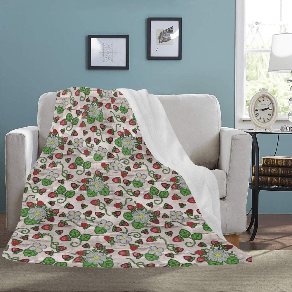 Strawberry Dreams Bright Birch X-Large Micro Fleece Blanket