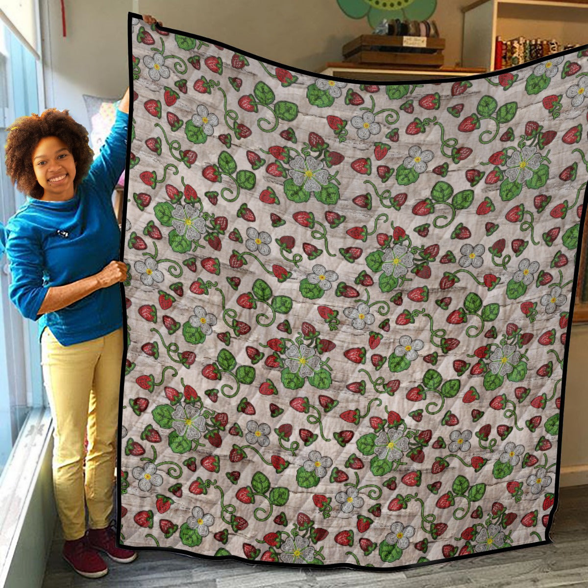 Strawberry Dreams Bright Birch Lightweight Quilt