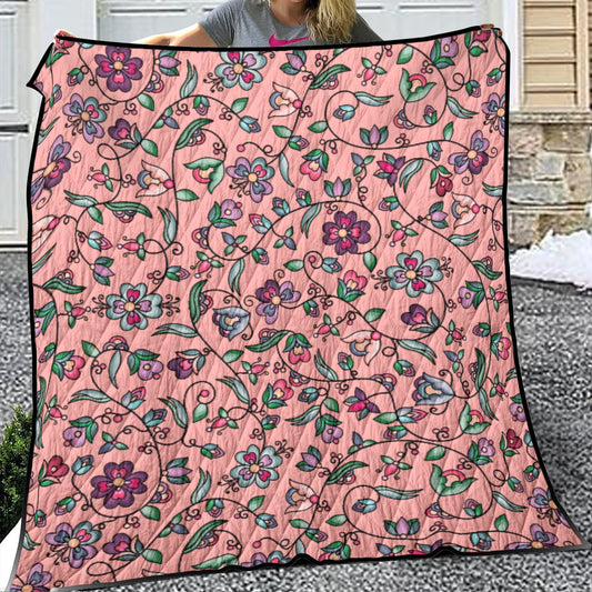 Amber Evening Garland Peach Lightweight & Breathable Quilt