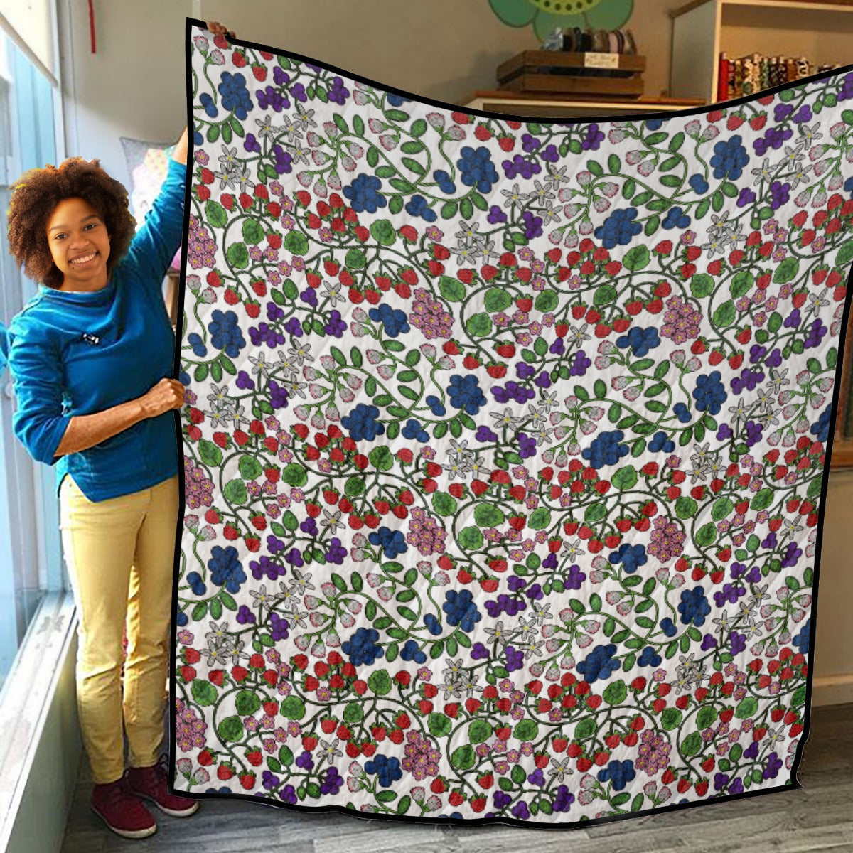 Takwakin Harvest White Lightweight Quilt