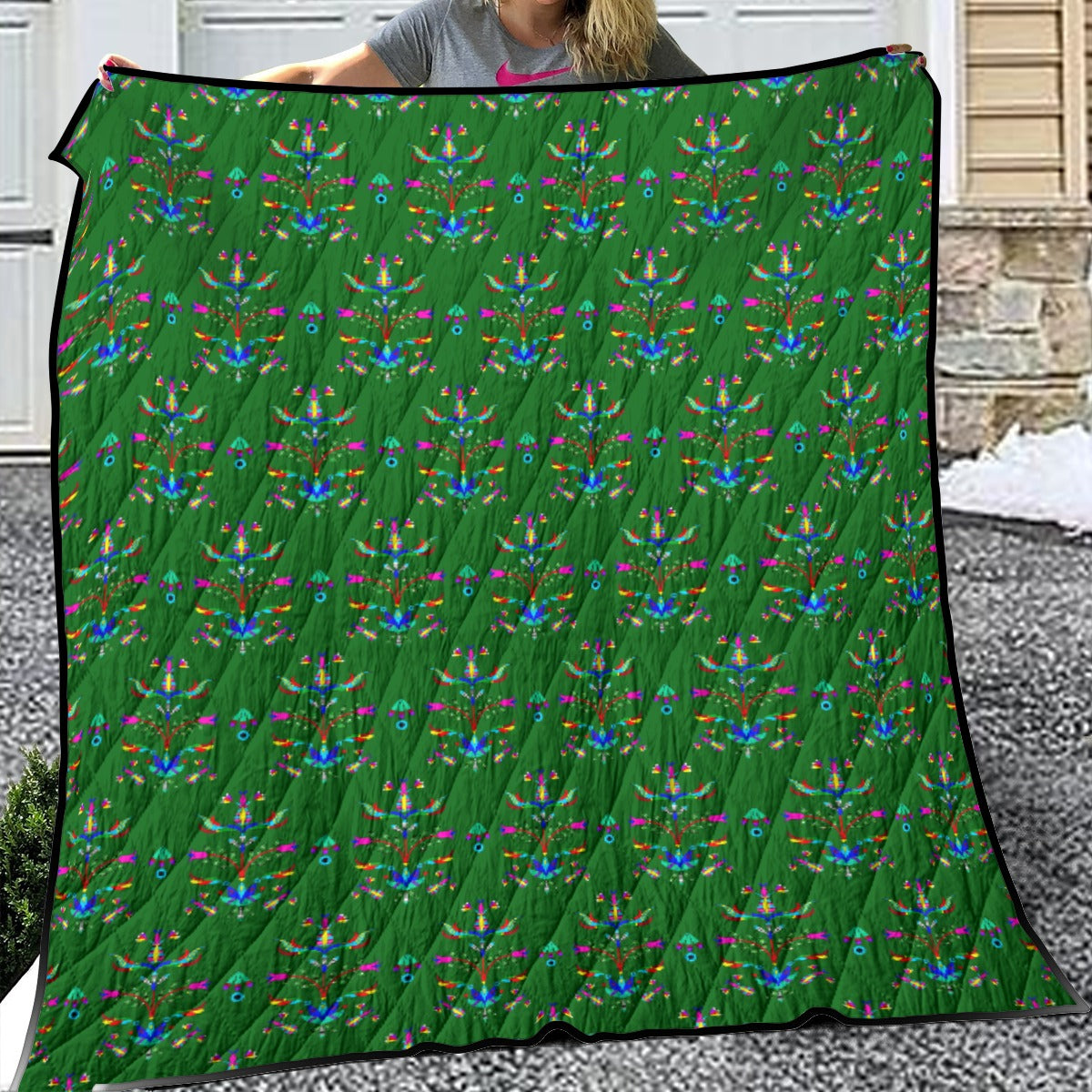 Dakota Damask Green Lightweight Quilt