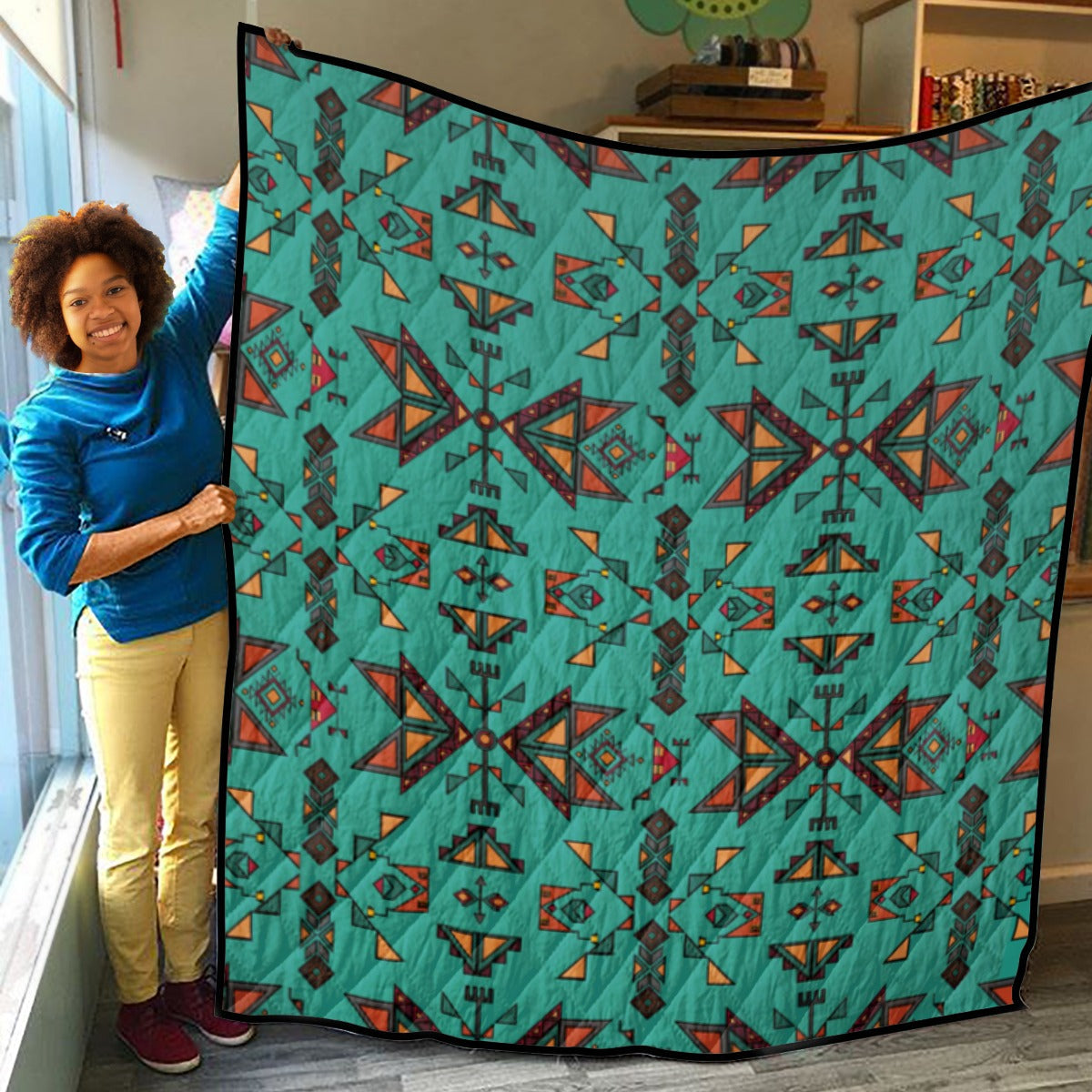 Arrow Dawn Turquoise Lightweight & Breathable Quilt