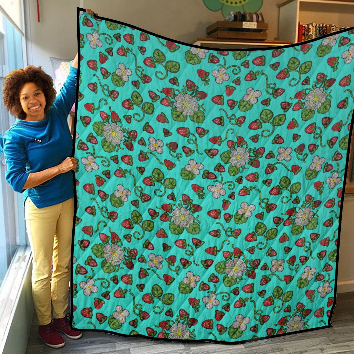 Strawberry Dreams Turquoise Lightweight Quilt