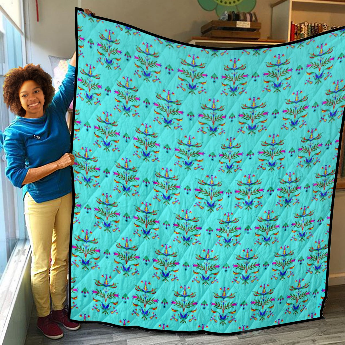 Dakota Damask Turquoise Lightweight Quilt