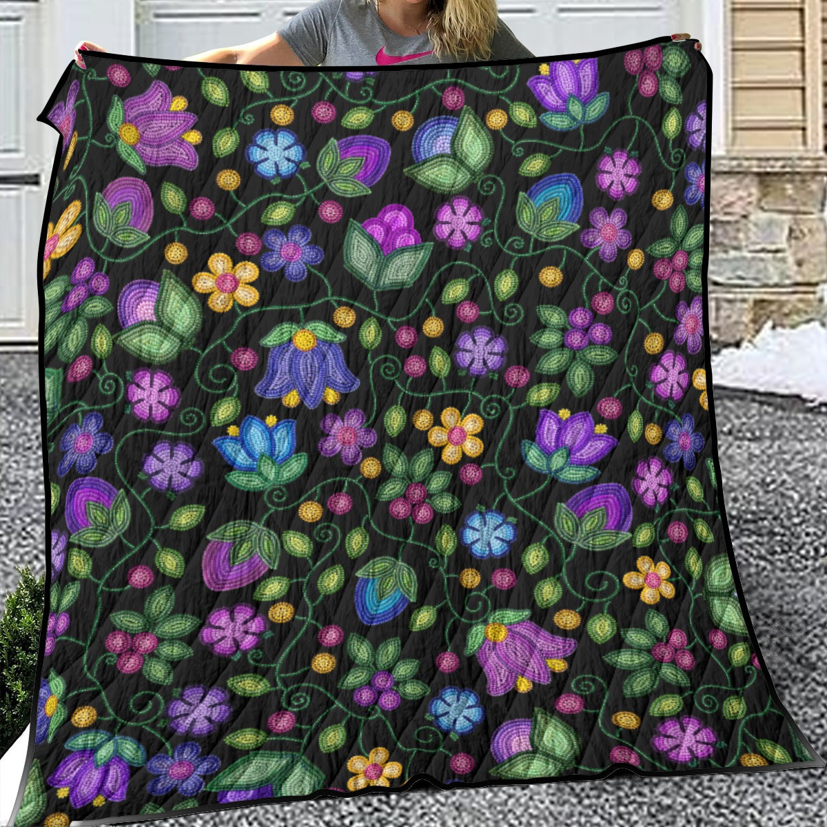 Bloom Uplift Black Lightweight & Breathable Quilt