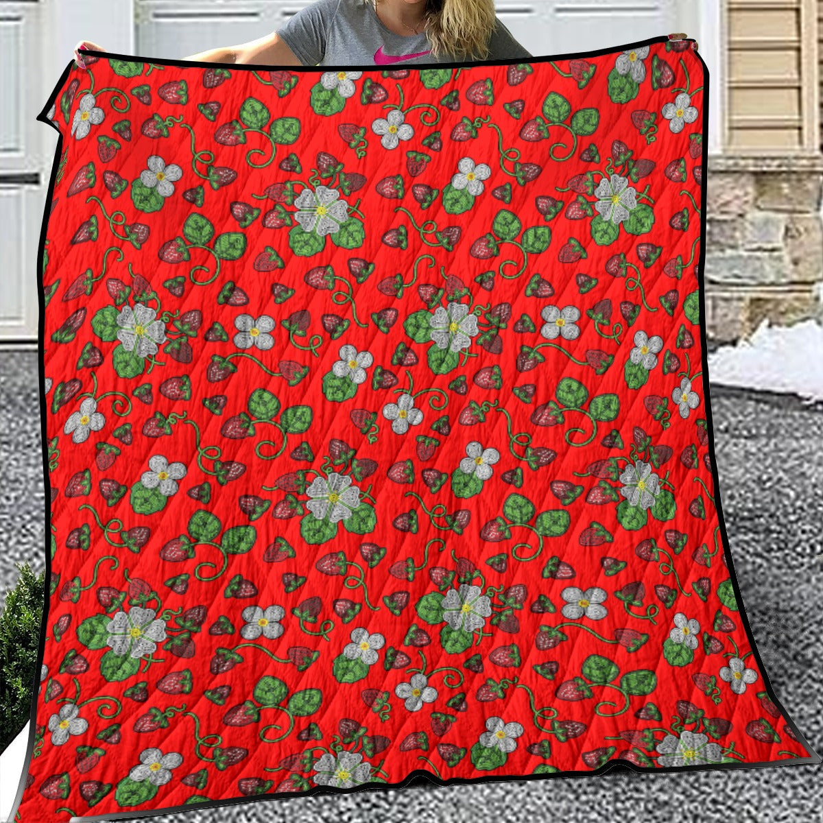 Strawberry Dreams Fire Lightweight Quilt