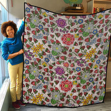 Load image into Gallery viewer, Berry Pop Bright Birch Lightweight Quilt
