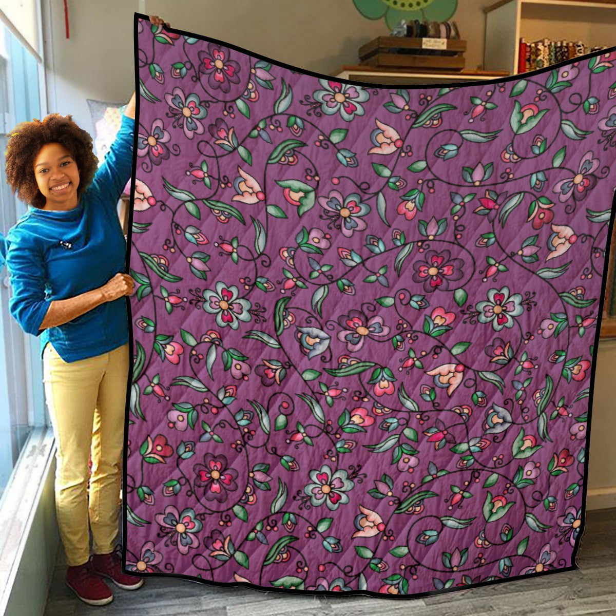 Amber Evening Garland Purple Lightweight & Breathable Quilt