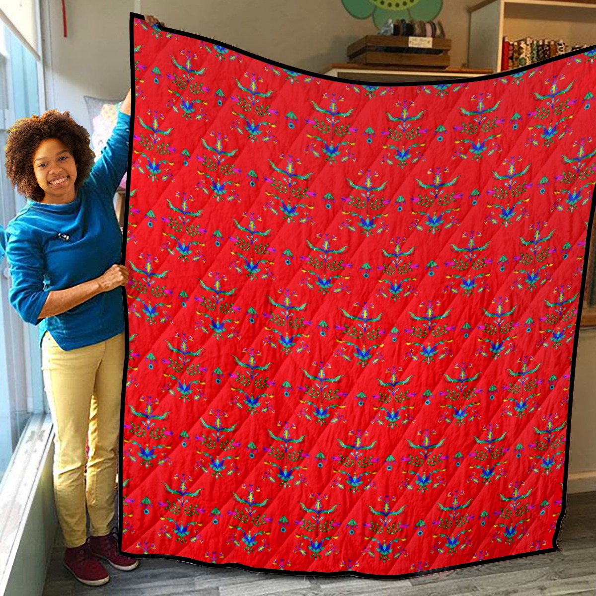 Dakota Damask Red Lightweight Quilt