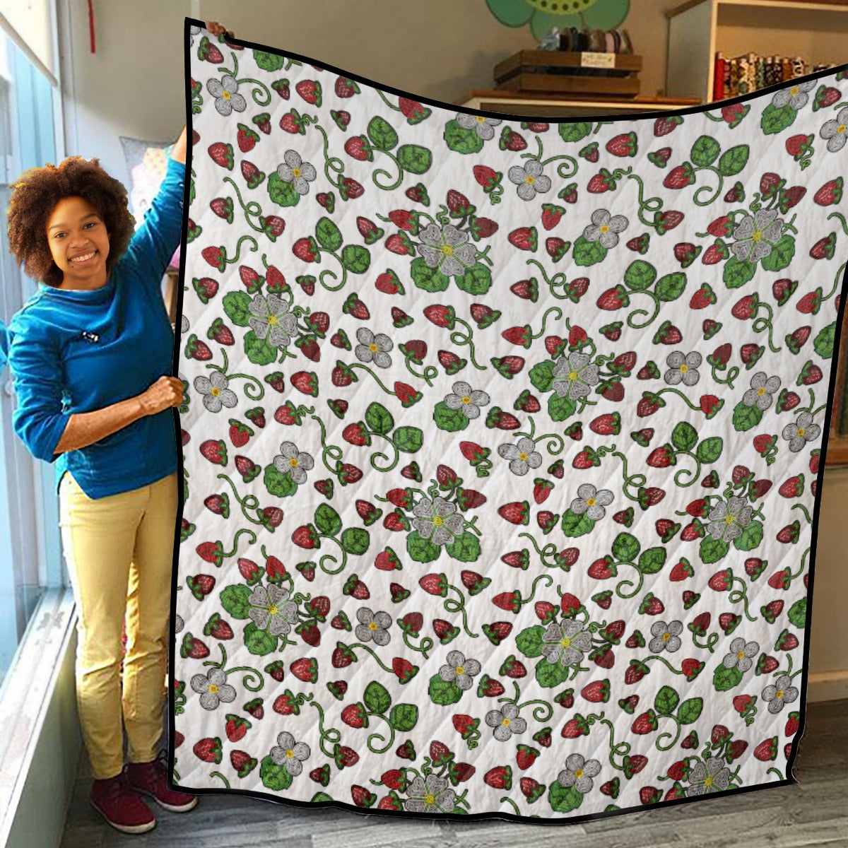 Strawberry Dreams White Lightweight Quilt