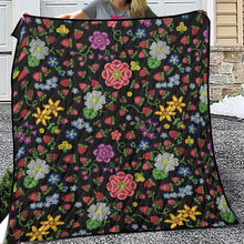 Load image into Gallery viewer, Berry Pop Midnight Lightweight Quilt
