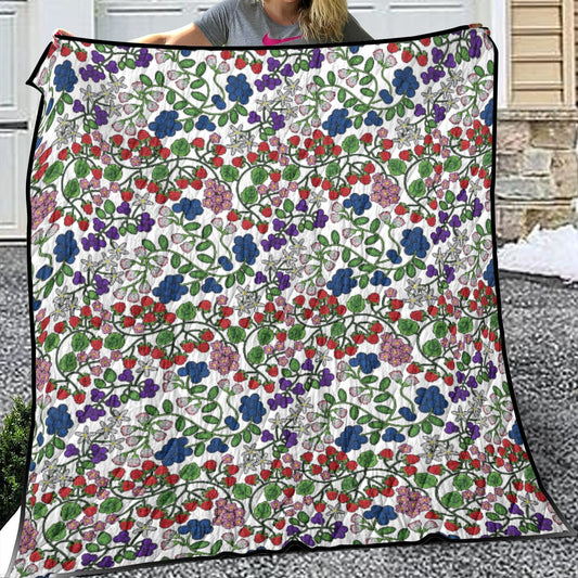 Takwakin Harvest White Lightweight Quilt