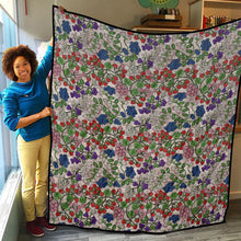 Load image into Gallery viewer, Takwakin Harvest Bright Birch Lightweight Quilt
