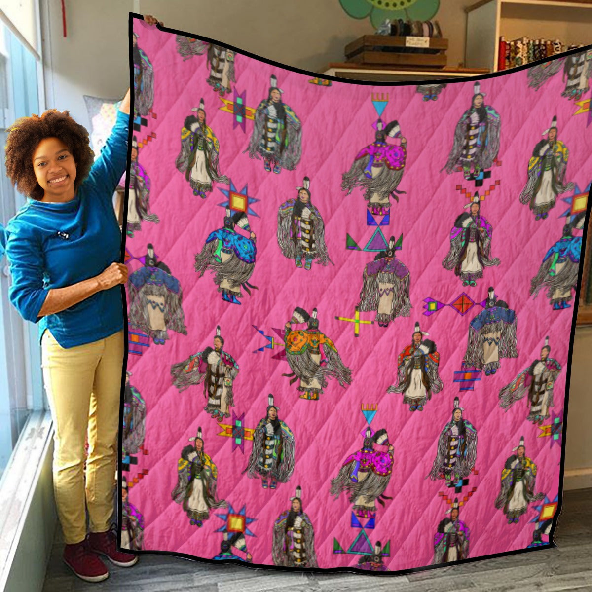 Women's Tradish Dancers Pink Lightweight & Breathable Quilt