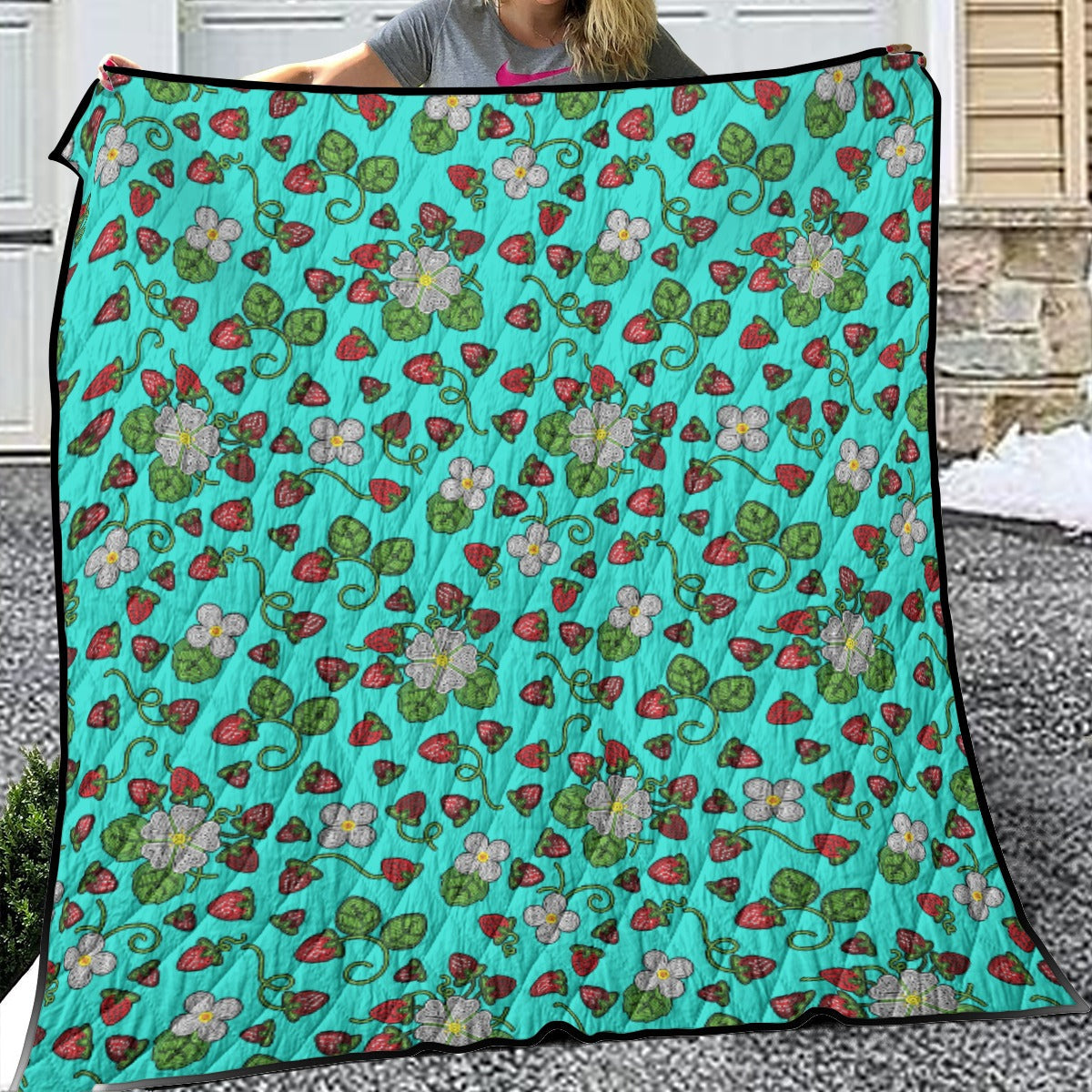 Strawberry Dreams Turquoise Lightweight Quilt