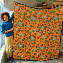 Load image into Gallery viewer, Strawberry Dreams Carrot Lightweight Quilt
