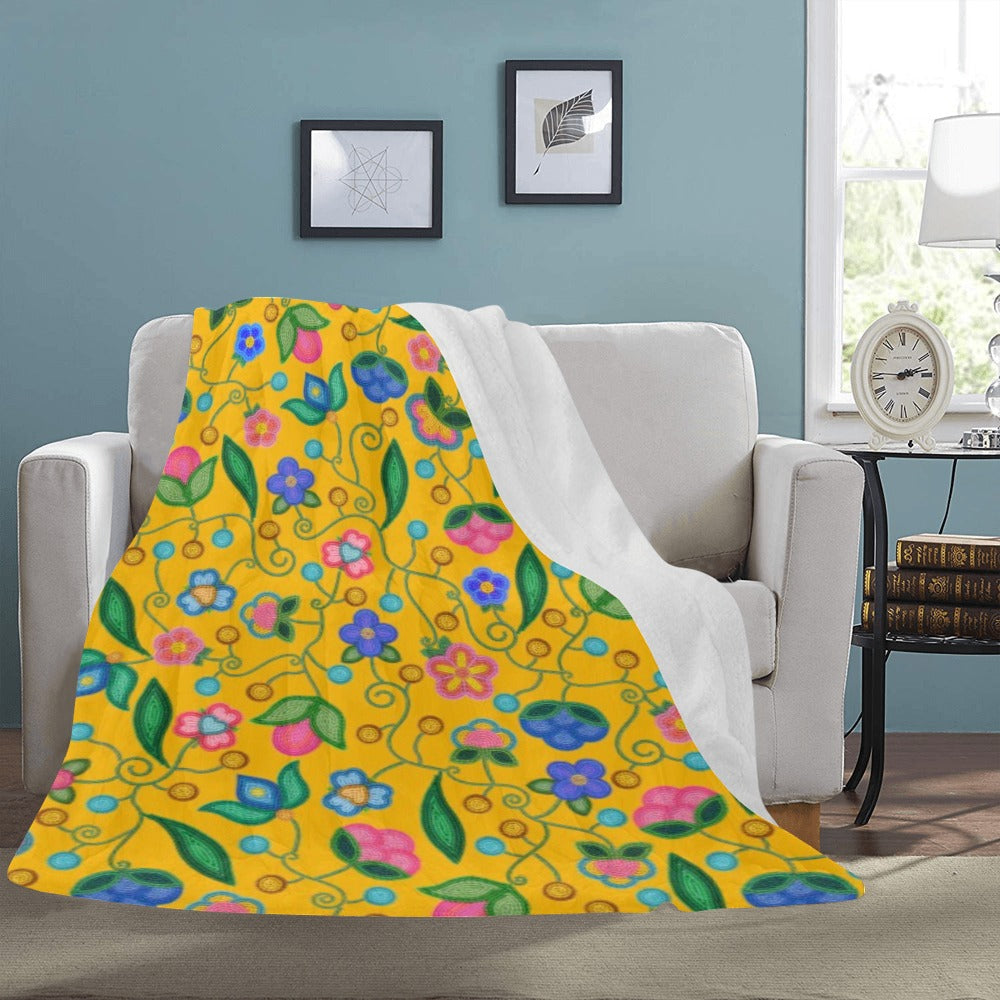 Skyberry Serenade Yellow X-Large Micro Fleece Blanket