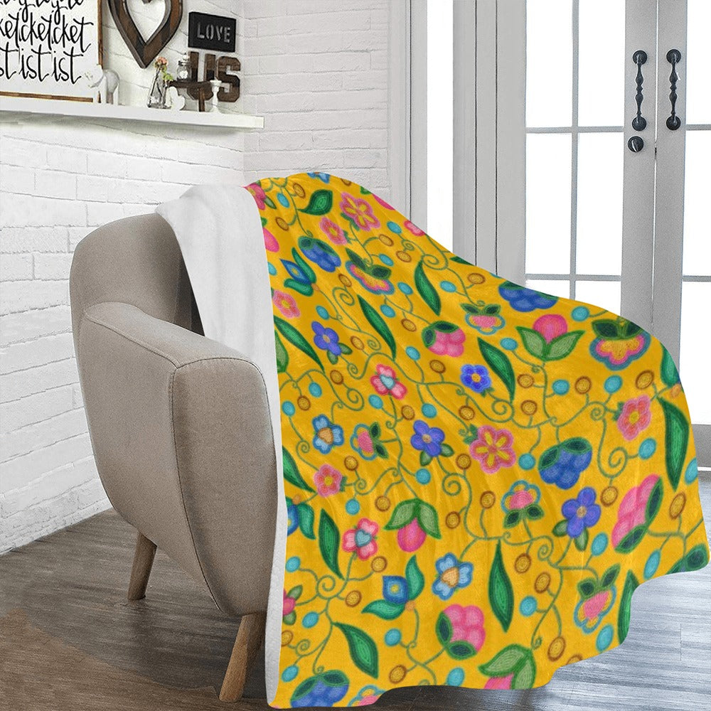 Skyberry Serenade Yellow X-Large Micro Fleece Blanket