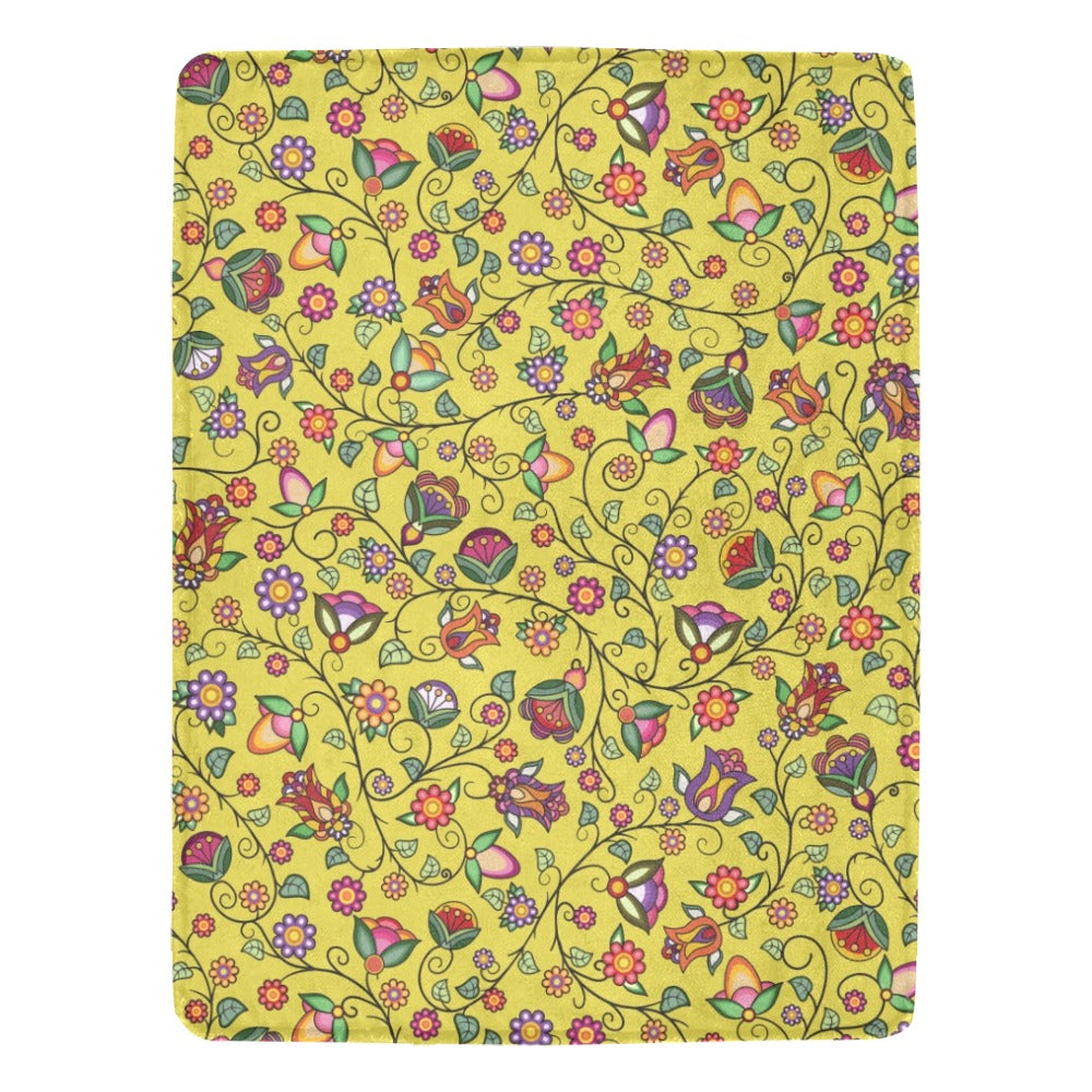 Heartbeat Petals Yellow X-Large Micro Fleece Blanket