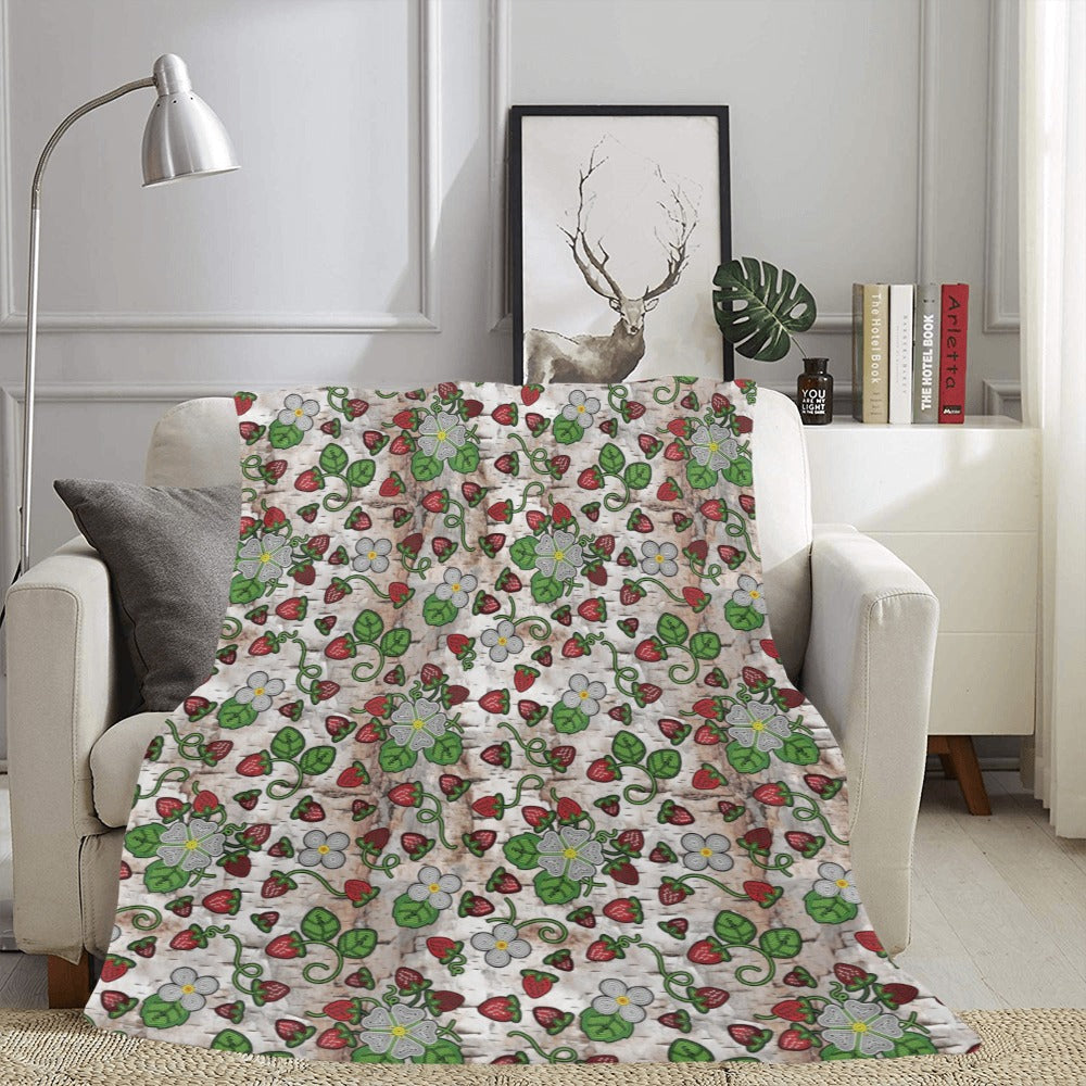 Strawberry Dreams Br Bark X-Large Micro Fleece Blanket