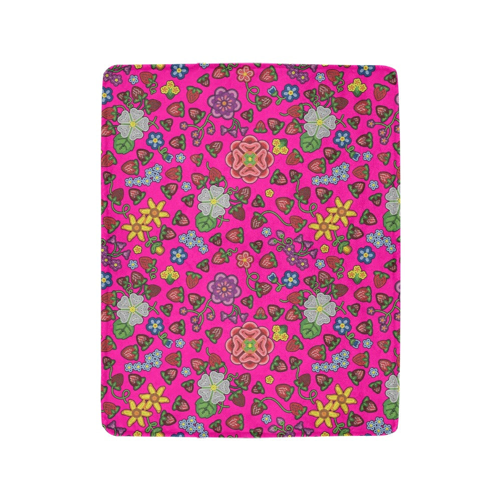 Berry Pop Ultra-Soft Micro Fleece Blanket 40"x50"