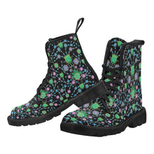 Load image into Gallery viewer, Floral Damask Garden Boots
