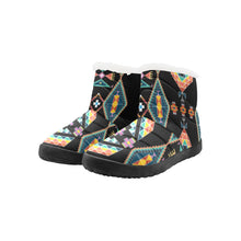 Load image into Gallery viewer, Travois Tipi Black Women&#39;s Padded Winter Boot
