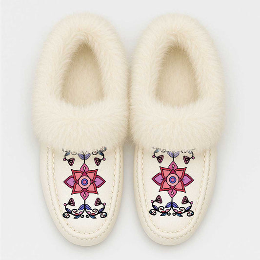 Frost Flower Circle White Leather White Fur Moccasin