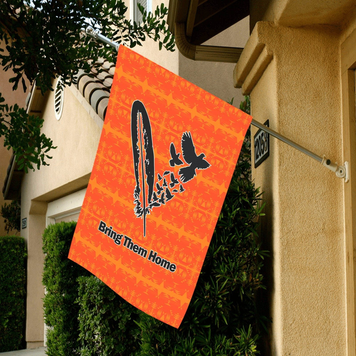Between the Mountains Garden Flag 28''x40''