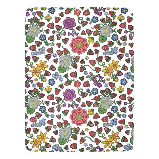 Berry Pop White X-Large Micro Fleece Blanket