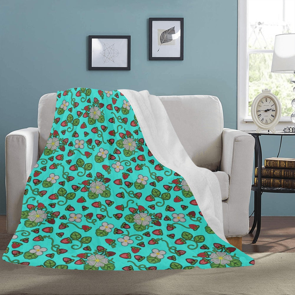 Strawberry Dreams Turquoise X-Large Micro Fleece Blanket