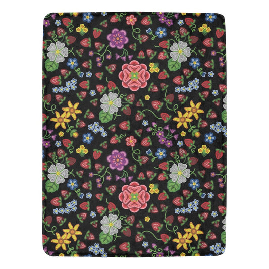 Berry Pop Midnight X-Large Micro Fleece Blanket