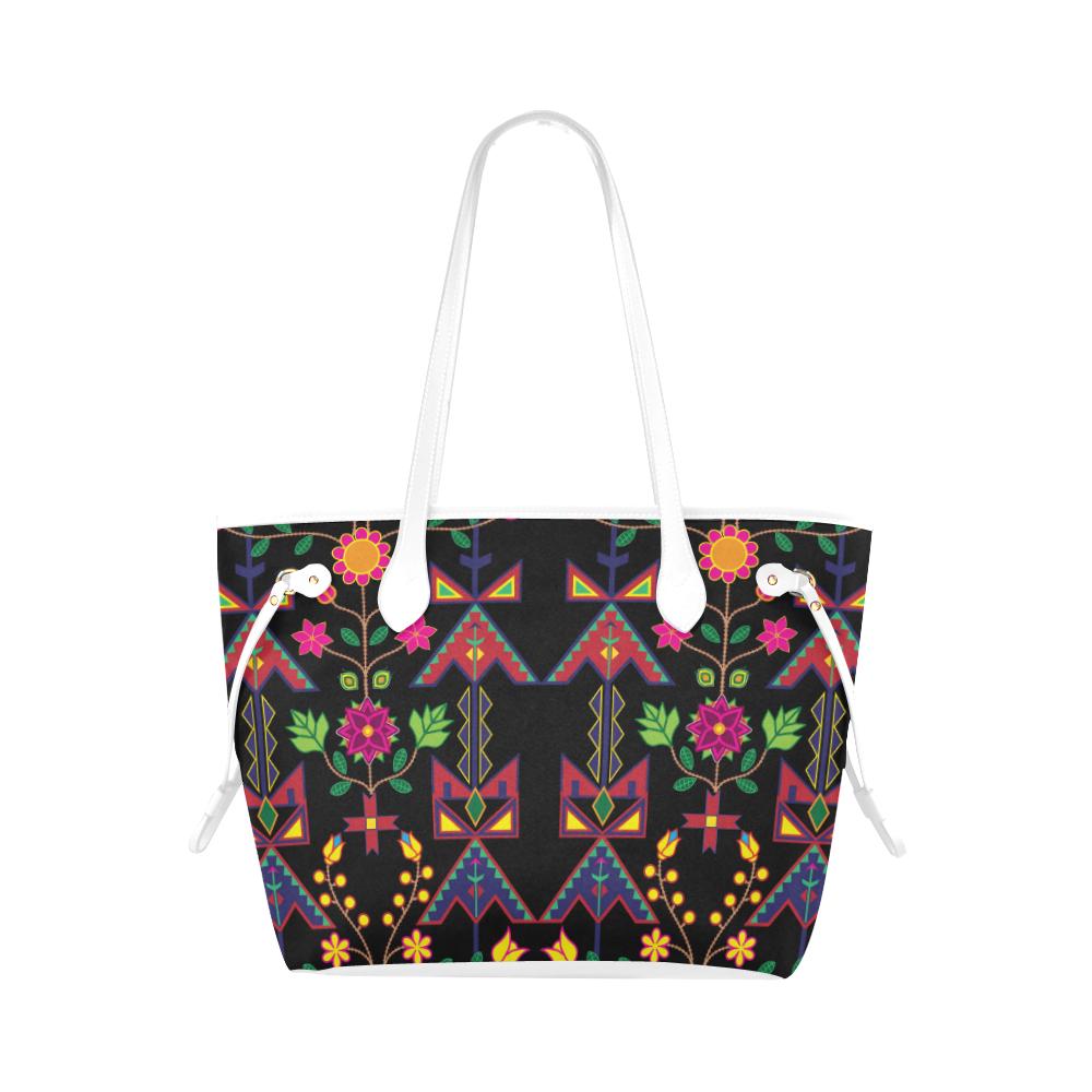 Geometric Floral Spring Clover Canvas